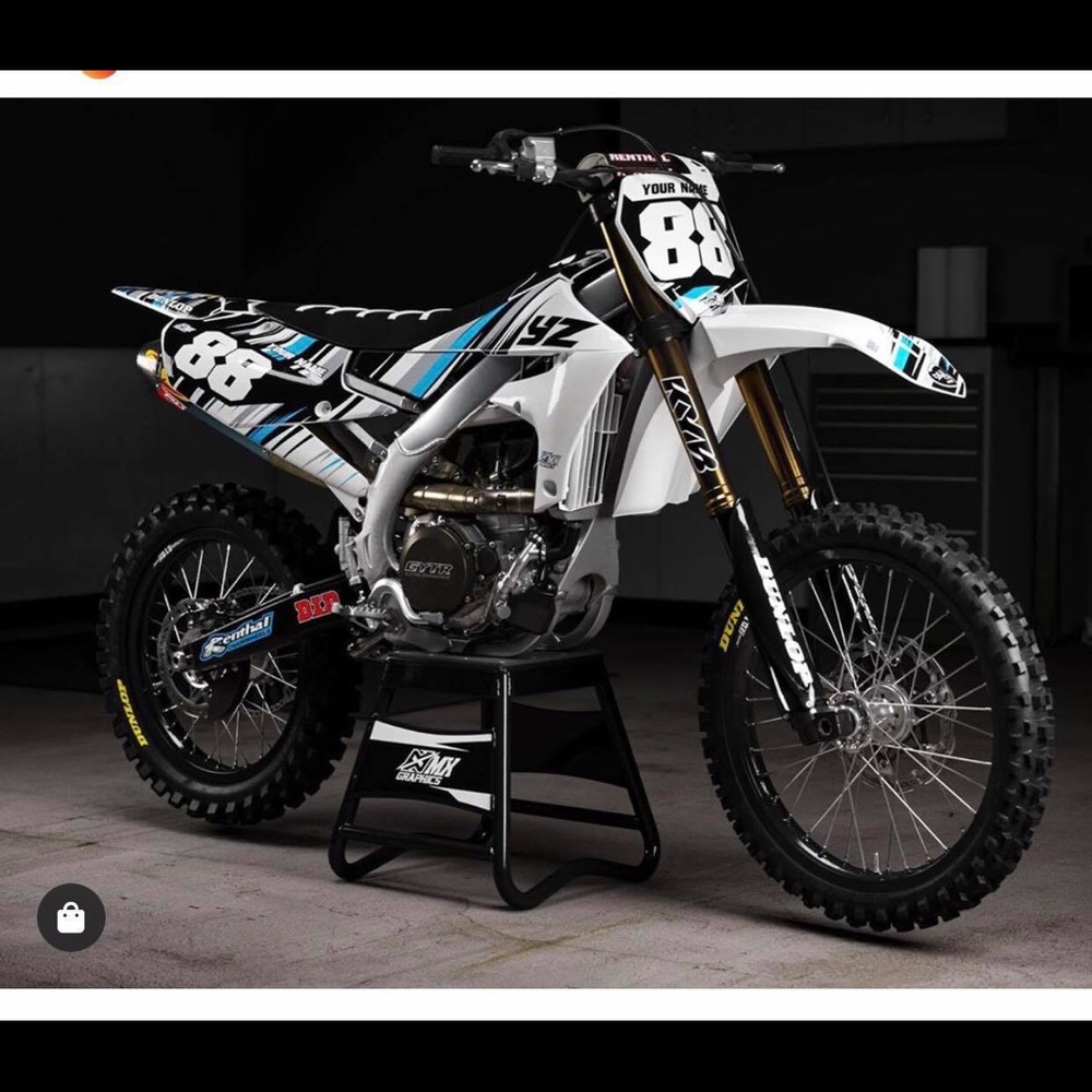 Meet your Posher, Cristian